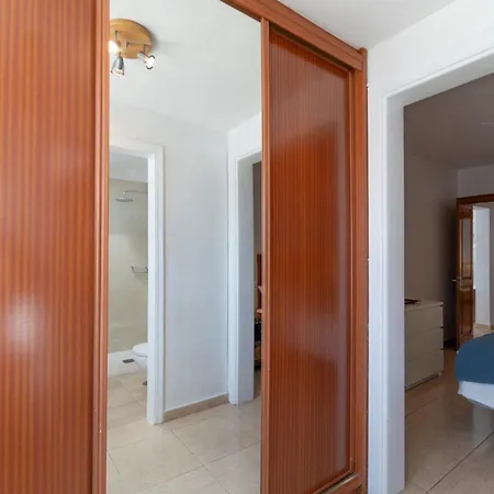 Solace Blanca Playa Blanca Stylish Comfort Prime Location Heated Pool Your Perfect Lanzarote Retreat Willa Yaiza (Lanzarote)